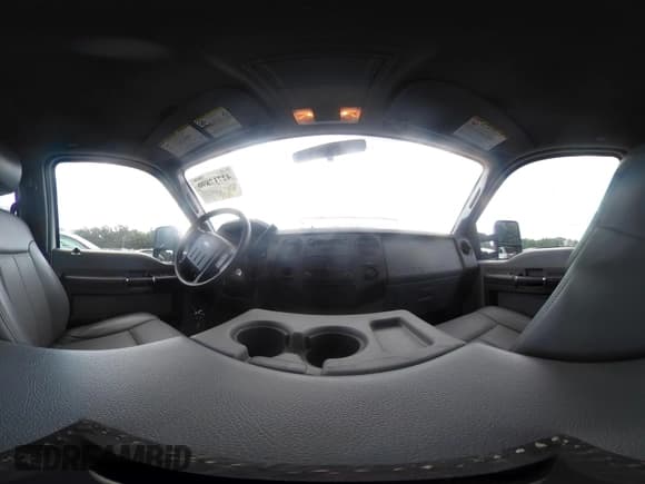 ✅ 2014 Ford F-250 XL • VIN: 1FT7W2B61EEA52032 • Lot: 42717890. Listed on IAAI with 106,896 mi. Free auction sales archive from the USA and detailed vehicle history report at DreamBid. Image 18.