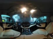 ✅ 2023 Toyota Highlander Platinum • VIN: 5TDKDRAH6PS003112 • Lot: 43111925. Wystawiony na IAAI z przebiegiem 33 641 mil. Bezpłatny archiwum sprzedaży aukcyjnych z USA i szczegółowy raport historii pojazdu na DreamBid. Zdjęcie 19.