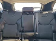 ✅ 2021 Jeep Cherokee Limited • VIN: 1C4PJLDX0MD147440 • Lot: 92688785. Wystawiony na Copart z przebiegiem 28 805 mil. Bezpłatny archiwum sprzedaży aukcyjnych z USA i szczegółowy raport historii pojazdu na DreamBid. Zdjęcie 10.