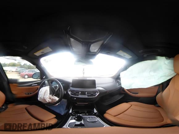 ✅ 2024 BMW X3 sDrive30i • VIN: WBX47DP0XRN248690 • Lot: 43398782. Wystawiony na IAAI z przebiegiem Nie podano. Bezpłatny archiwum sprzedaży aukcyjnych z USA i szczegółowy raport historii pojazdu na DreamBid. Zdjęcie 17.