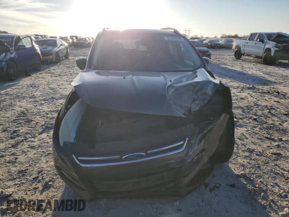 ✅ 2015 Ford Escape Titanium • VIN: 1FMCU0J95FUB87635 • Lot: 92492425. Listed on Copart with 138,676 mi. Free auction sales archive from the USA and detailed vehicle history report at DreamBid. Image 5.