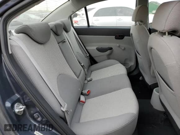 2008 Hyundai Accent GLS z VIN KMHCN46CX8U228482, wystawiony jako Copart lot #79886884 z przebiegiem 174 844 mil mil oraz Szkoda całkowita • Salvage title. Historia ofert i sprzedaży dostępna na DreamBid. Obrazek 10.