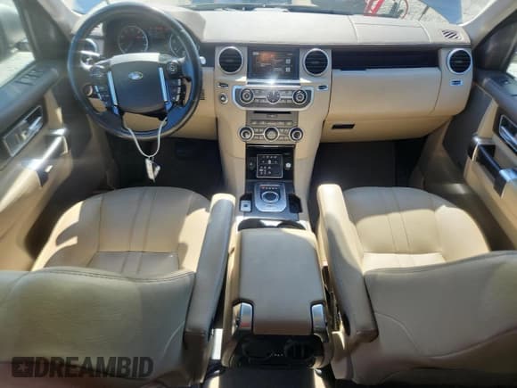 ✅ 2016 Land Rover LR4 HSE • VIN: SALAG2V68GA842882 • Лот: 87254545. Опубликован ранее на Copart с пробегом 129 829 миль. Бесплатный доступ к архиву аукционных продаж из США и подробный отчёт об истории автомобиля на DreamBid. Изображение 8.