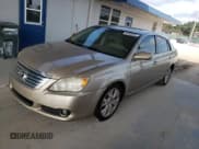 ✅ 2008 Toyota Avalon XLS • VIN: 4T1BK36B88U305534 • Лот: 91569335. Опубликован ранее на Copart с пробегом 115 065 миль. Бесплатный доступ к архиву аукционных продаж из США и подробный отчёт об истории автомобиля на DreamBid. Изображение 1.