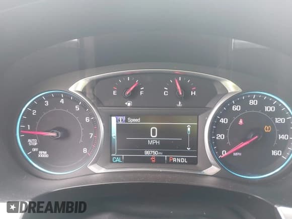 ✅ 2018 Chevrolet Traverse LT Cloth • VIN: 1GNERGKW9JJ226630 • Lot: 43222466. Wystawiony na IAAI z przebiegiem 99 750 mil. Bezpłatny archiwum sprzedaży aukcyjnych z USA i szczegółowy raport historii pojazdu na DreamBid. Zdjęcie 7.