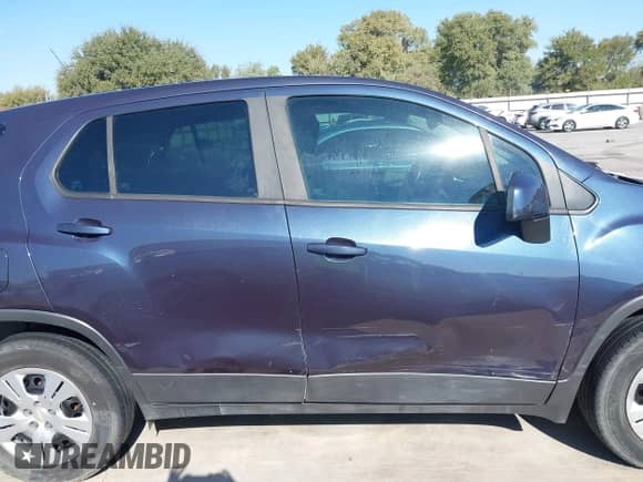 2019 Chevrolet Trax LS с VIN 3GNCJKSB4KL115282, выставлен на аукционе IAAI как лот 43408337 с пробегом 169 454 миль миль и . История ставок и продаж доступна на DreamBid. Изображение 13.