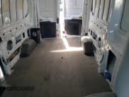 ✅ 2018 Ford Transit • VIN: 1FTYR2CM8JKB54383 • Лот: 70719325. Опубликован ранее на Copart с пробегом 213 494 миль. Бесплатный доступ к архиву аукционных продаж из США и подробный отчёт об истории автомобиля на DreamBid. Изображение 10.