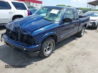 ✅ 2003 Chevrolet S-10 LS • VIN: 1GCCS19X038131836 • Лот: 42181268. Опубликован ранее на IAAI с пробегом 123 217 миль. Бесплатный доступ к архиву аукционных продаж из США и подробный отчёт об истории автомобиля на DreamBid. Изображение 2.