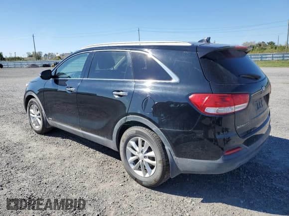 ✅ 2017 Kia Sorento LX Turbo • VIN: 5XYPGDA15HG270873 • Lot: 80799055. Listed on Copart with 193,033 mi. Free auction sales archive from the USA and detailed vehicle history report at DreamBid. Image 2.