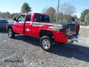 ✅ 2001 Dodge 2500 • VIN: 3B7KF23Z61G768169 • Lot: 43609427. Wystawiony na IAAI z przebiegiem 143 024 mil. Bezpłatny archiwum sprzedaży aukcyjnych z USA i szczegółowy raport historii pojazdu na DreamBid. Zdjęcie 3.