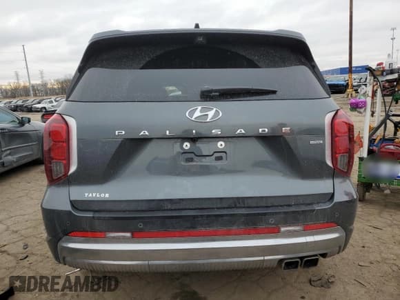 ✅ 2024 Hyundai Palisade Calligraphy • VIN: KM8R7DGE6RU676949 • Лот: 44246975. Опубликован ранее на Copart с пробегом 14 084 миль. Бесплатный доступ к архиву аукционных продаж из США и подробный отчёт об истории автомобиля на DreamBid. Изображение 6.
