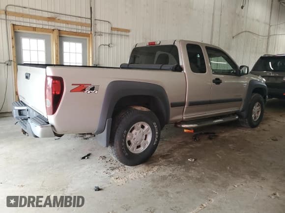 ✅ 2004 Chevrolet Colorado LS Z71 • VIN: 1GCDT196048144855 • Лот: 65915175. Опубликован ранее на Copart с пробегом 95 624 миль. Бесплатный доступ к архиву аукционных продаж из США и подробный отчёт об истории автомобиля на DreamBid. Изображение 3.