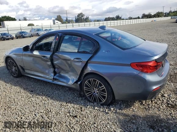 ✅ 2019 BMW 5 Series 530e • VIN: WBAJA9C59KB388637 • Lot: 86673845. Listed on Copart with 68,694 mi. Free auction sales archive from the USA and detailed vehicle history report at DreamBid. Image 2.