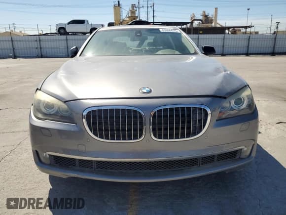 ✅ 2009 BMW 7 Series 750Li • VIN: WBAKB83579CY59037 • Lot: 63866625. Listed on Copart with Not provided. Free auction sales archive from the USA and detailed vehicle history report at DreamBid. Image 5.