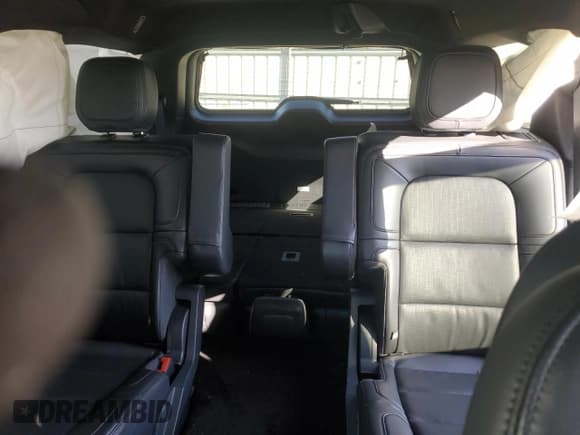 ✅ 2024 Lincoln Navigator Premiere • VIN: 5LMJJ2NG8REL13826 • Лот: 41370965. Опубликован ранее на Copart с пробегом 2 425 миль. Бесплатный доступ к архиву аукционных продаж из США и подробный отчёт об истории автомобиля на DreamBid. Изображение 10.