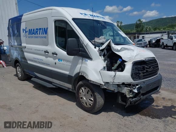 ✅ 2018 Ford Transit • VIN: 1FTYR2DM1JKA05280 • Лот: 42763936. Опубликован ранее на IAAI с пробегом 186 785 миль. Бесплатный доступ к архиву аукционных продаж из США и подробный отчёт об истории автомобиля на DreamBid. Изображение 6.