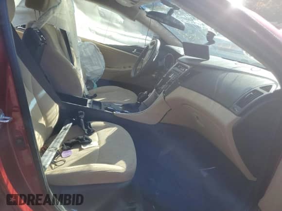 2013 Hyundai Sonata GLS z VIN 5NPEB4AC0DH519834, wystawiony jako Copart lot #90858925 z przebiegiem Nie podano mil oraz Szkoda całkowita • Salvage title. Historia ofert i sprzedaży dostępna na DreamBid. Obrazek 7.