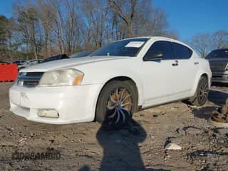 ✅ 2013 Dodge Avenger SE • VIN: 1C3CDZAB7DN637518 • Лот: 41288080. Опубликован ранее на IAAI с пробегом 288 387 миль. Бесплатный доступ к архиву аукционных продаж из США и подробный отчёт об истории автомобиля на DreamBid. Изображение 2.