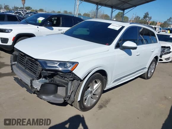 ✅ 2022 Audi Q7 Premium Plus • VIN: WA1LXBF70ND008330 • Lot: 41644878. Listed on IAAI with 39,737 mi. Free auction sales archive from the USA and detailed vehicle history report at DreamBid. Image 2.
