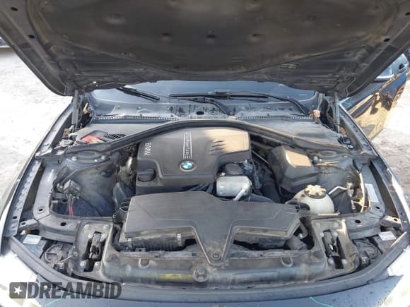 ✅ 2015 BMW 4 Series 428i • VIN: WBA3N3C52FK231502 • Лот: 41879256. Опубликован ранее на IAAI с пробегом 142 069 миль. Бесплатный доступ к архиву аукционных продаж из США и подробный отчёт об истории автомобиля на DreamBid. Изображение 10.