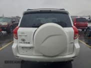 ✅ 2008 Toyota RAV4 • VIN: JTMBK33VX86045211 • Лот: 94819945. Опубликован ранее на Copart с пробегом 176 156 миль. Бесплатный доступ к архиву аукционных продаж из США и подробный отчёт об истории автомобиля на DreamBid. Изображение 6.