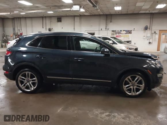 ✅ 2015 Lincoln MKC • VIN: 5LMTJ2AH5FUJ32823 • Лот: 42142163. Опубликован ранее на IAAI с пробегом 72 680 миль. Бесплатный доступ к архиву аукционных продаж из США и подробный отчёт об истории автомобиля на DreamBid. Изображение 13.