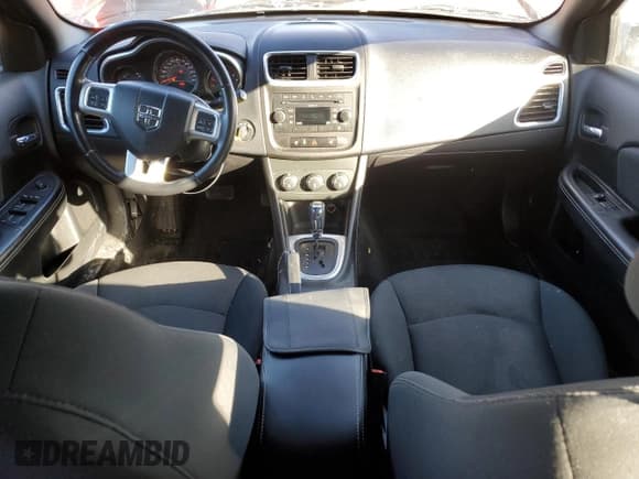 ✅ 2012 Dodge Avenger SXT • VIN: 1C3CDZCB2CN227737 • Лот: 42543125. Опубликован ранее на Copart с пробегом 124 769 миль. Бесплатный доступ к архиву аукционных продаж из США и подробный отчёт об истории автомобиля на DreamBid. Изображение 8.