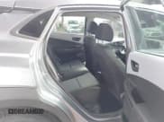 ✅ 2019 Hyundai Kona SE • VIN: KM8K12AA6KU379294 • Лот: 43433132. Опубликован ранее на IAAI с пробегом 61 497 миль. Бесплатный доступ к архиву аукционных продаж из США и подробный отчёт об истории автомобиля на DreamBid. Изображение 8.