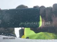 ✅ 2016 Mazda 6 i Sport • VIN: JM1GJ1U5XG1411286 • Lot: 43061615. Wystawiony na IAAI z przebiegiem 116 723 mil. Bezpłatny archiwum sprzedaży aukcyjnych z USA i szczegółowy raport historii pojazdu na DreamBid. Zdjęcie 9.