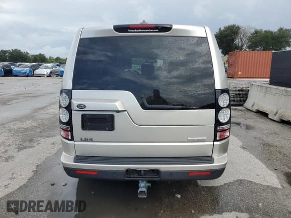 ✅ 2016 Land Rover LR4 HSE Lux • VIN: SALAK2V64GA789967 • Lot: 82269455. Listed on Copart with 120,458 mi. Free auction sales archive from the USA and detailed vehicle history report at DreamBid. Image 6.