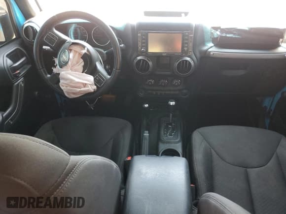 ✅ 2018 Jeep Wrangler Willys Wheeler W • VIN: 1C4AJWAG3JL818662 • Lot: 62767825. Listed on Copart with 84,584 mi. Free auction sales archive from the USA and detailed vehicle history report at DreamBid. Image 8.