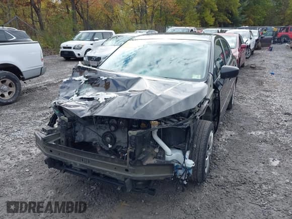 ✅ 2019 Subaru Impreza • VIN: 4S3GTAA69K3747659 • Lot: 43432041. Listed on IAAI with 40,121 mi. Free auction sales archive from the USA and detailed vehicle history report at DreamBid. Image 6.