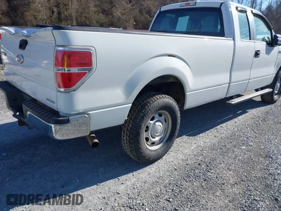 ✅ 2012 Ford F-150 XL • VIN: 1FTVX1EF7CKD35236 • Лот: 41629377. Опубликован ранее на IAAI с пробегом 233 679 миль. Бесплатный доступ к архиву аукционных продаж из США и подробный отчёт об истории автомобиля на DreamBid. Изображение 4.