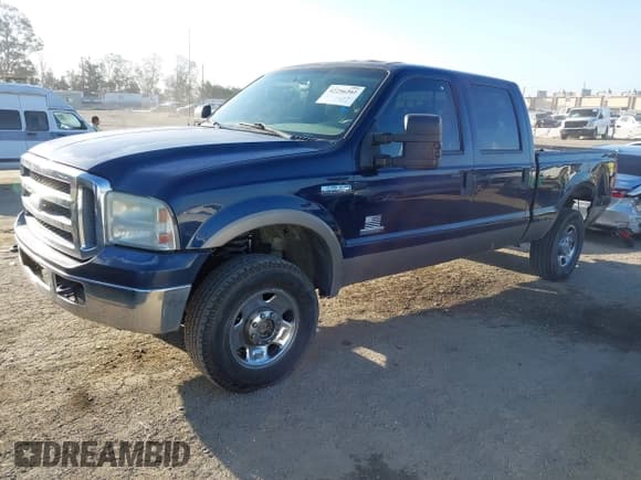 ✅ 2005 Ford F-250 XL • VIN: 1FTSW21P95EA56768 • Lot: 42256202. Listed on IAAI with 206,911 mi. Free auction sales archive from the USA and detailed vehicle history report at DreamBid. Image 19.