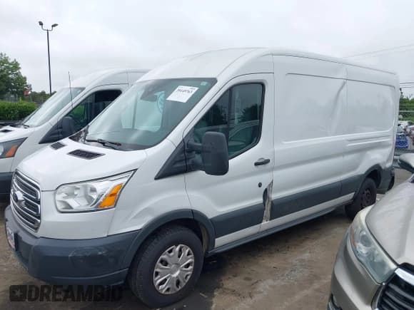 ✅ 2016 Ford Transit • VIN: 1FTYE2CM4GKA53880 • Lot: 39149763. Listed on IAAI with 171,093 mi. Free auction sales archive from the USA and detailed vehicle history report at DreamBid. Image 2.