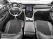 2025 Jeep Grand Cherokee Altitude X with VIN 1C4RJGAG1SC334368, listed as a Copart auction lot 81439425 with 1,964 mi miles and Salvage title. Bid and sale history available at DreamBid. Image 8.