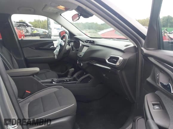 ✅ 2023 Chevrolet TrailBlazer LT • VIN: KL79MPS29PB155015 • Lot: 43419904. Listed on IAAI with 25,536 mi. Free auction sales archive from the USA and detailed vehicle history report at DreamBid. Image 5.