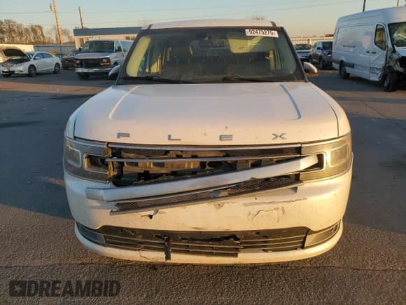 ✅ 2016 Ford Flex Limited • VIN: 2FMGK5D85GBA23011 • Lot: 92475275. Wystawiony na Copart z przebiegiem 134 293 mil. Bezpłatny archiwum sprzedaży aukcyjnych z USA i szczegółowy raport historii pojazdu na DreamBid. Zdjęcie 5.