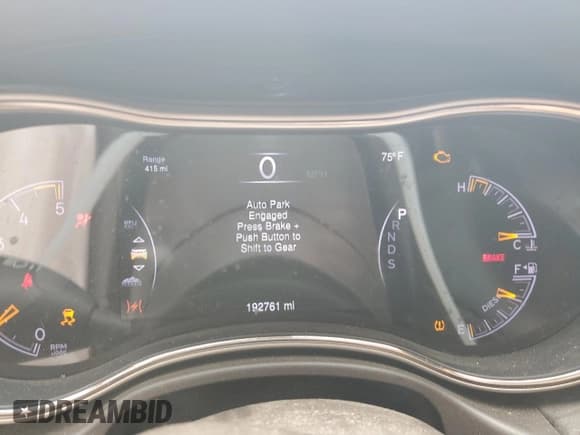 ✅ 2015 Jeep Grand Cherokee Summit • VIN: 1C4RJFJM3FC619305 • Lot: 83767445. Listed on Copart with 192,761 mi. Free auction sales archive from the USA and detailed vehicle history report at DreamBid. Image 9.