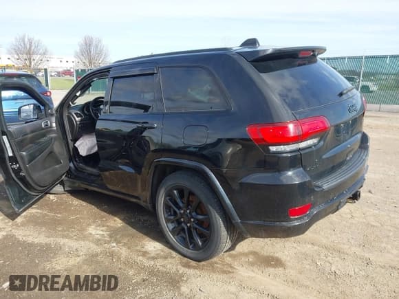 ✅ 2019 Jeep Grand Cherokee Upland • VIN: 1C4RJFAG2KC679290 • Lot: 41972928. Listed on IAAI with 86,469 mi. Free auction sales archive from the USA and detailed vehicle history report at DreamBid. Image 3.