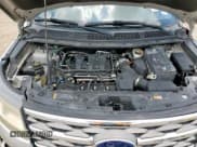 ✅ 2018 Ford Explorer XLT • VIN: 1FM5K7D85JGA54665 • Lot: 61153785. Wystawiony na Copart z przebiegiem 59 877 mil. Bezpłatny archiwum sprzedaży aukcyjnych z USA i szczegółowy raport historii pojazdu na DreamBid. Zdjęcie 12.