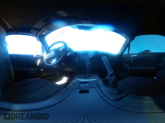 ✅ 2006 Mazda MX-5 Miata Grand Touring • VIN: JM1NC25F060112747 • Lot: 43528454. Wystawiony na IAAI z przebiegiem 111 035 mil. Bezpłatny archiwum sprzedaży aukcyjnych z USA i szczegółowy raport historii pojazdu na DreamBid. Zdjęcie 19.