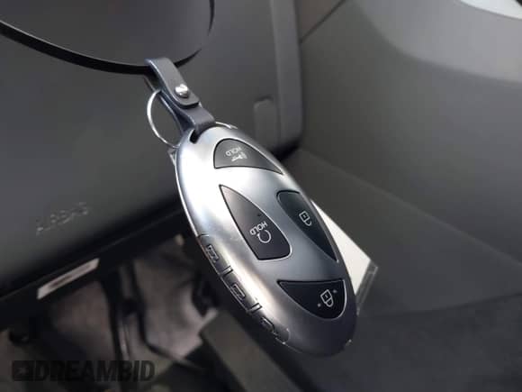 ✅ 2024 Hyundai Santa Fe Calligraphy • VIN: 5NMP5DGL4RH051120 • Лот: 42026572. Размещён на IAAI с пробегом 7 294 миль миль. Получите бесплатный доступ к архиву аукционных продаж из США и посмотрите подробный отчёт об истории автомобиля на DreamBid. Изображение 11.