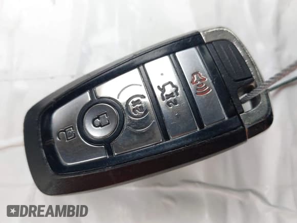 ✅ 2020 Ford Mustang GT • VIN: 1FA6P8CF8L5173461 • Lot: 43496554. Listed on IAAI with 33,679 mi. Free auction sales archive from the USA and detailed vehicle history report at DreamBid. Image 11.