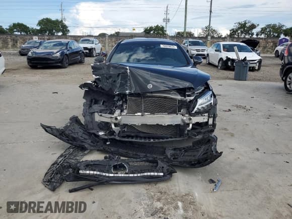 ✅ 2020 Mercedes-Benz C 43 AMG • VIN: WDDWJ6EB1LF950170 • Lot: 76059634. Wystawiony na Copart z przebiegiem 52 925 mil. Bezpłatny archiwum sprzedaży aukcyjnych z USA i szczegółowy raport historii pojazdu na DreamBid. Zdjęcie 5.