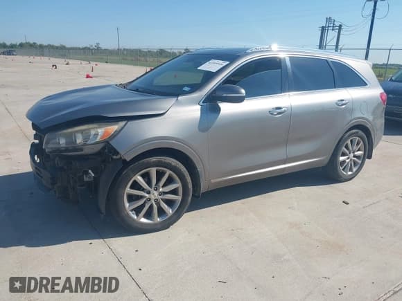 ✅ 2016 Kia Sorento SX • VIN: 5XYPK4A59GG024716 • Лот: 43309540. Опубликован ранее на IAAI с пробегом 172 078 миль. Бесплатный доступ к архиву аукционных продаж из США и подробный отчёт об истории автомобиля на DreamBid. Изображение 17.