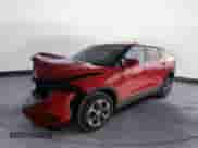 2023 Chevrolet Blazer LT z VIN 3GNKBCR43PS143254, wystawiony jako Copart lot #49320683 z przebiegiem 1 097 mil mil oraz . Historia ofert i sprzedaży dostępna na DreamBid. Obrazek 1.