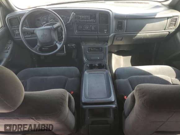 ✅ 2001 Chevrolet Silverado 1500 LT • VIN: 1GCEC19T11Z150759 • Lot: 70133184. Wystawiony na Copart z przebiegiem 207 392 mil mil. Skorzystaj z bezpłatnego archiwum sprzedaży aukcyjnych z USA i zobacz szczegółowy raport historii pojazdu na DreamBid. Zdjęcie 8.