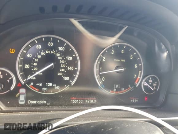 ✅ 2014 BMW 5 Series 535i • VIN: WBA5B1C59ED481487 • Lot: 93254595. Listed on Copart with 150,153 mi. Free auction sales archive from the USA and detailed vehicle history report at DreamBid. Image 9.