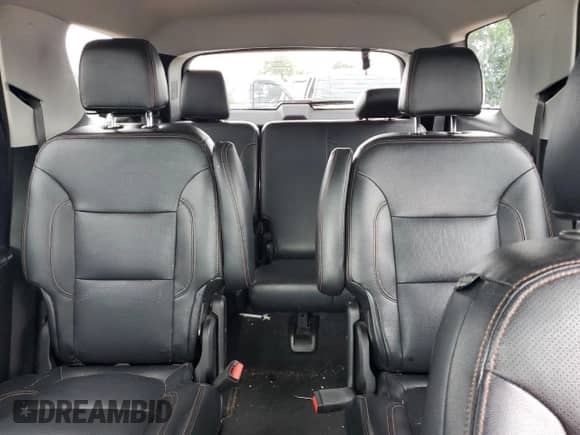 2019 Chevrolet Traverse LT Cloth z VIN 1GNERGKW9KJ108899, wystawiony jako Copart lot #64305465 z przebiegiem 122 145 mil mil oraz Szkoda całkowita • Salvage title. Historia ofert i sprzedaży dostępna na DreamBid. Obrazek 10.